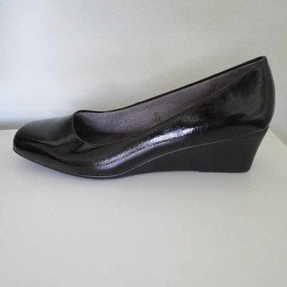 LifeStride Garam Womens Black Faux Patent Leather 1.75" Wedge Pump NWOB - 9M - Picture 4 of 7